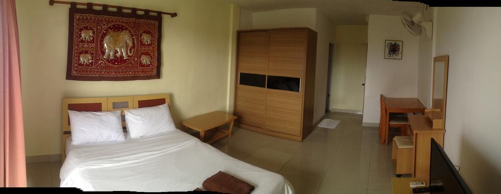 Jomtien Hostel Room photo