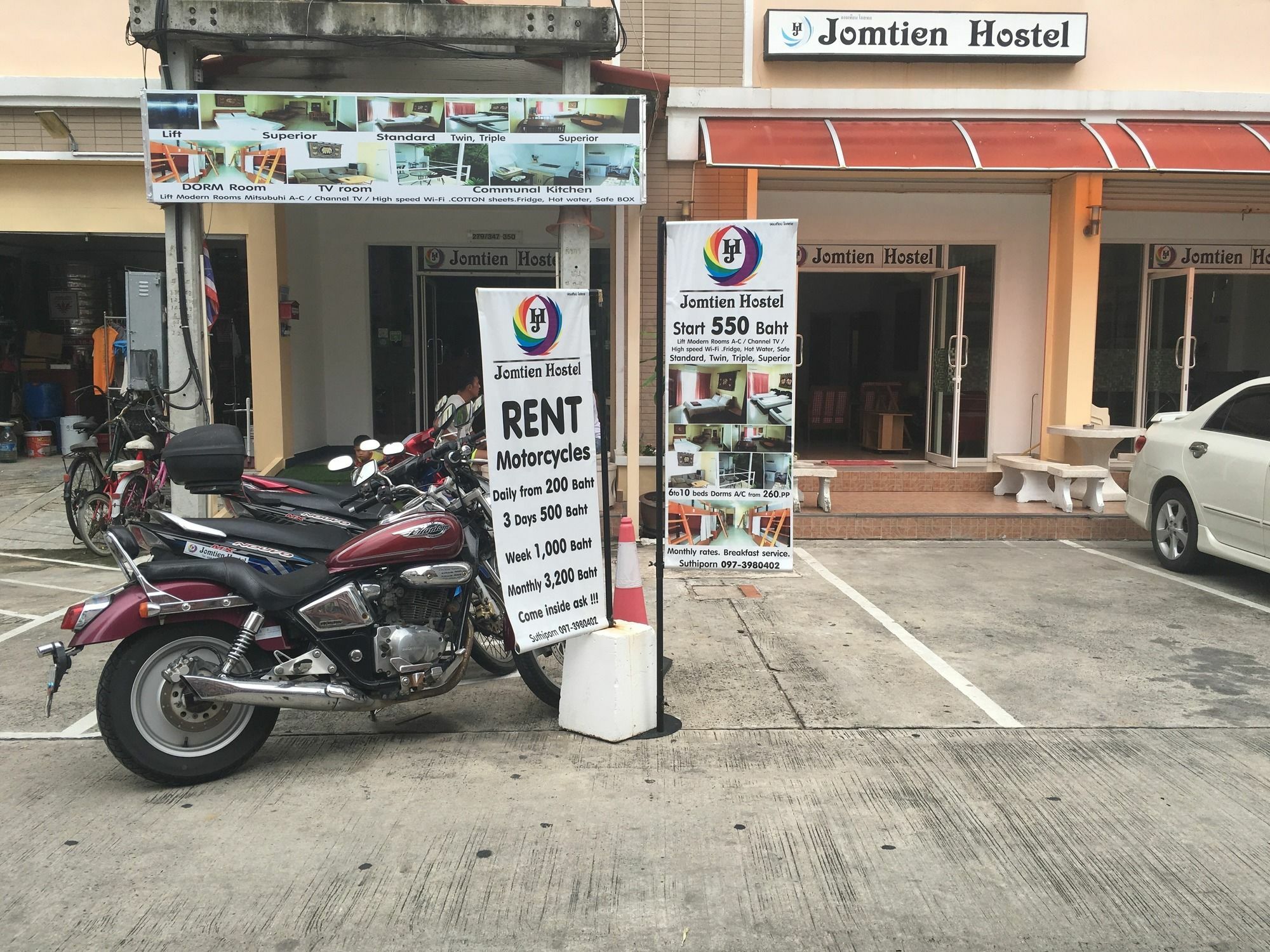 Jomtien Hostel Exterior photo